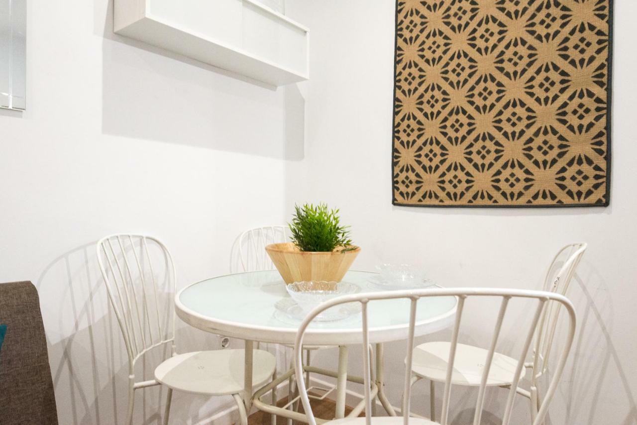 Apartamento Alameda De Colon Apartment Малага Екстериор снимка