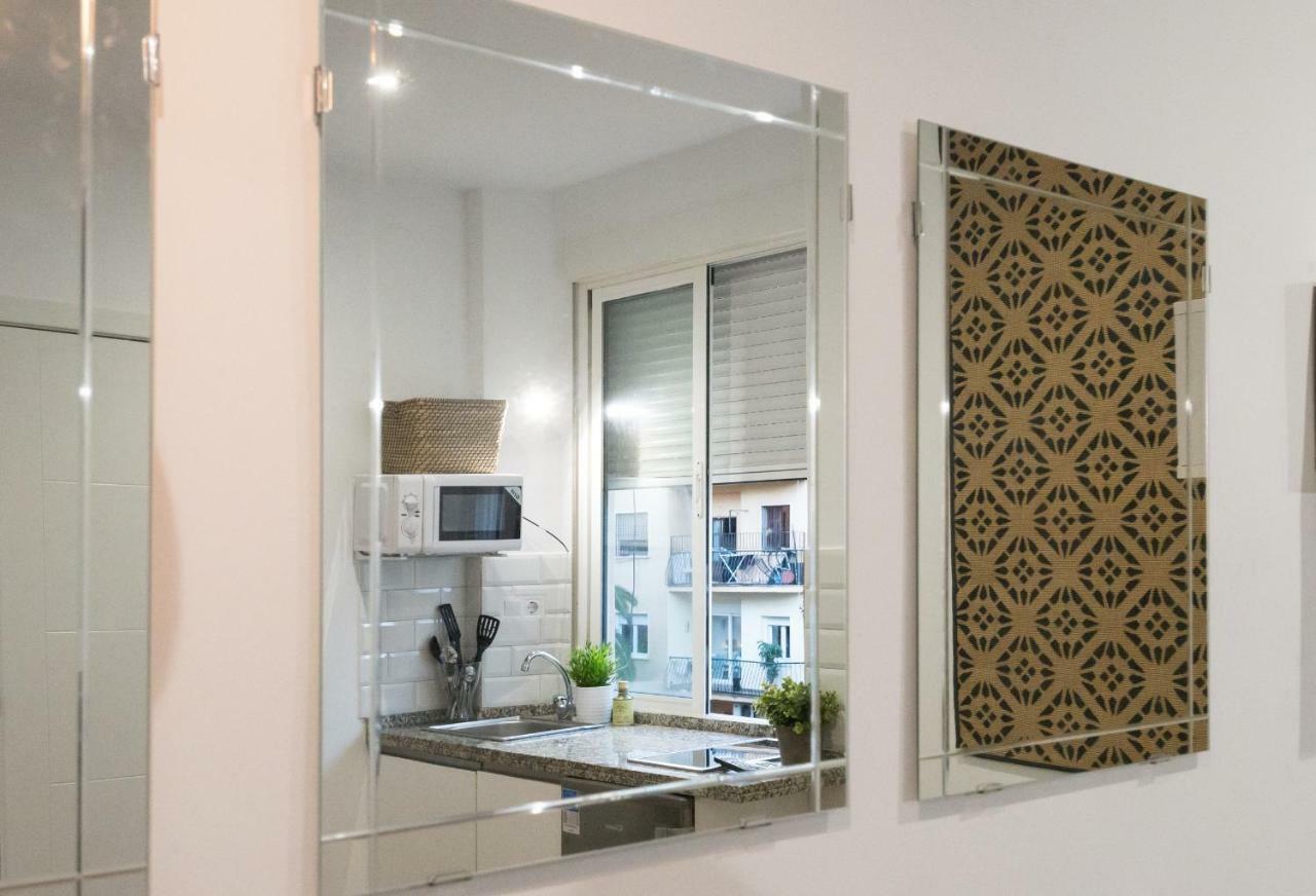 Apartamento Alameda De Colon Apartment Малага Екстериор снимка