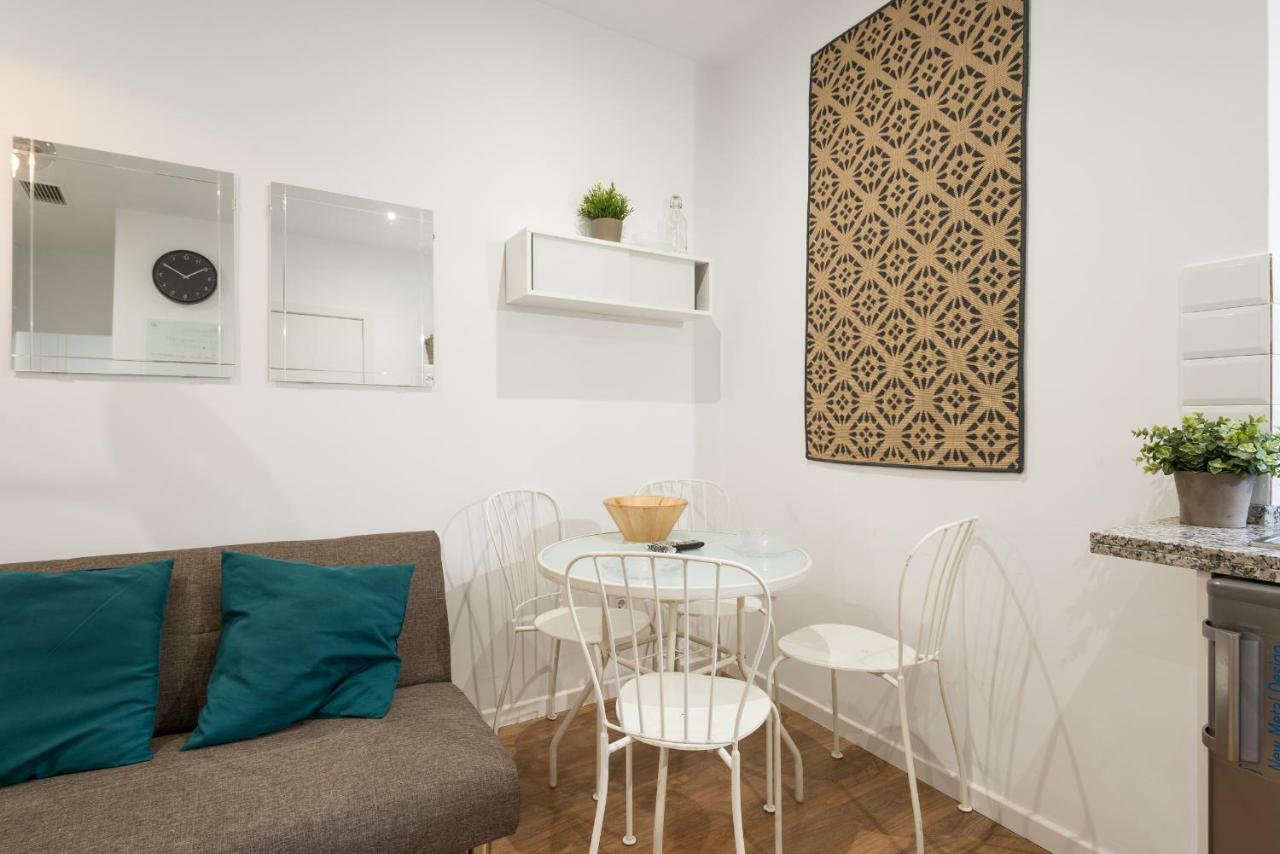 Apartamento Alameda De Colon Apartment Малага Екстериор снимка