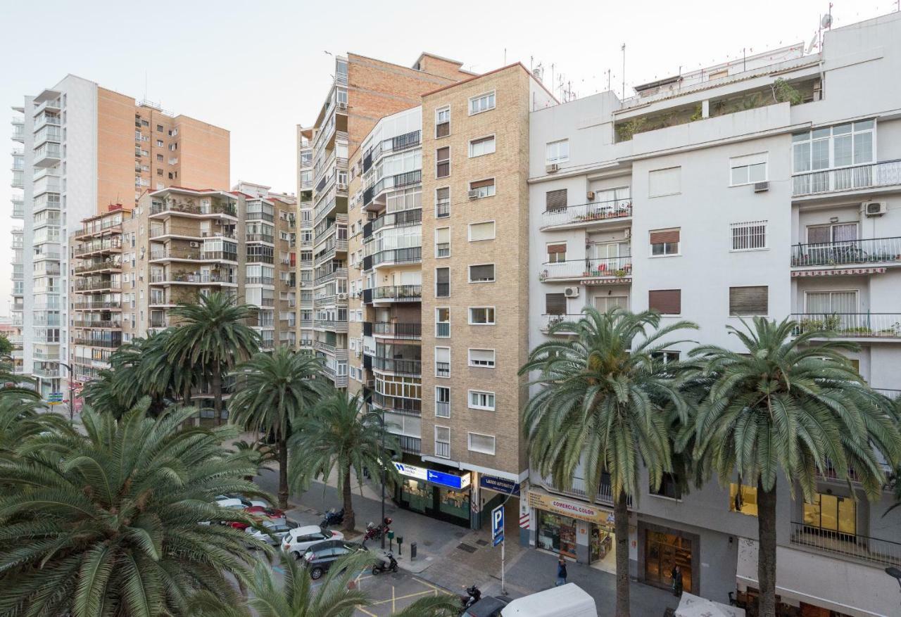 Apartamento Alameda De Colon Apartment Малага Екстериор снимка